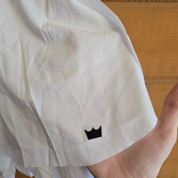 Shefit Running Short White NWT Large Luxe Flowy Stretch Waist Lighteight Bottom - Picture 5 of 6